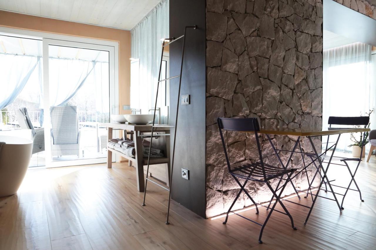 Tulipa Natural Home Mezzolago Εξωτερικό φωτογραφία